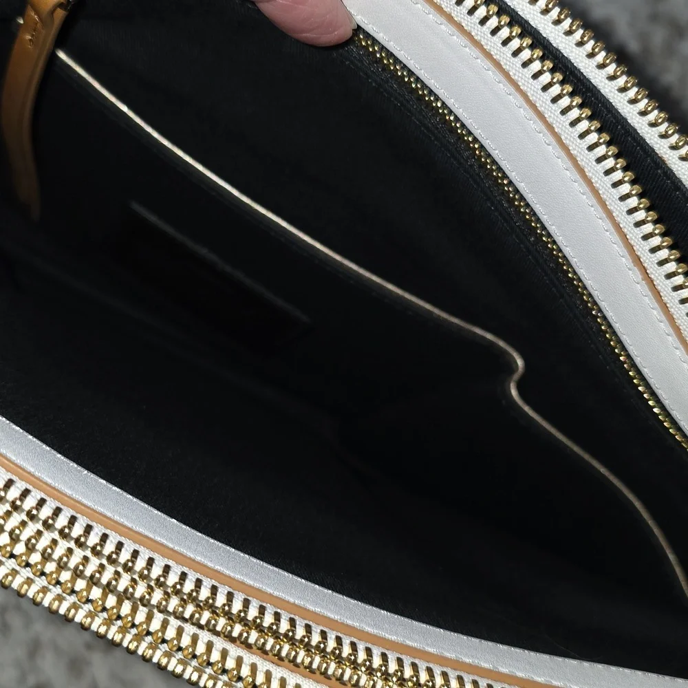 Coach Burough Bag - Picture 16 of 17